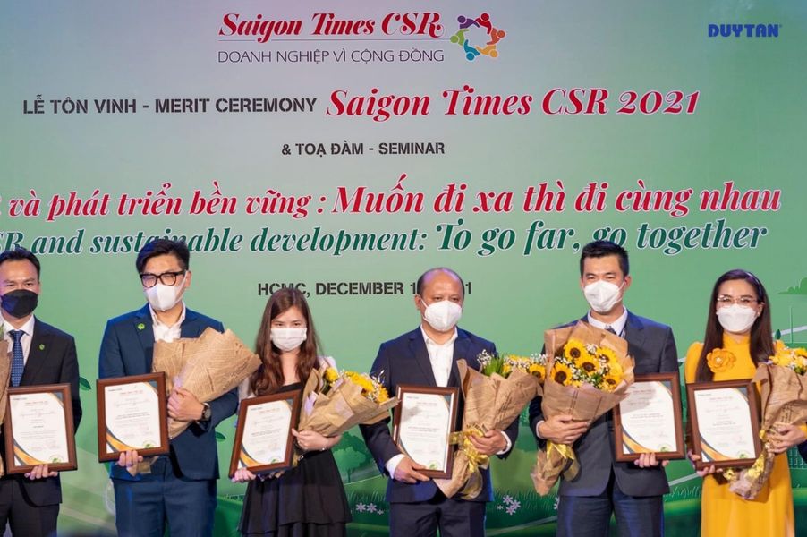 DUY TÂN ĐƯỢC VINH DANH "DOANH NGHIỆP VÌ CỘNG ĐỒNG - SAIGONTIMES CSR 2021"