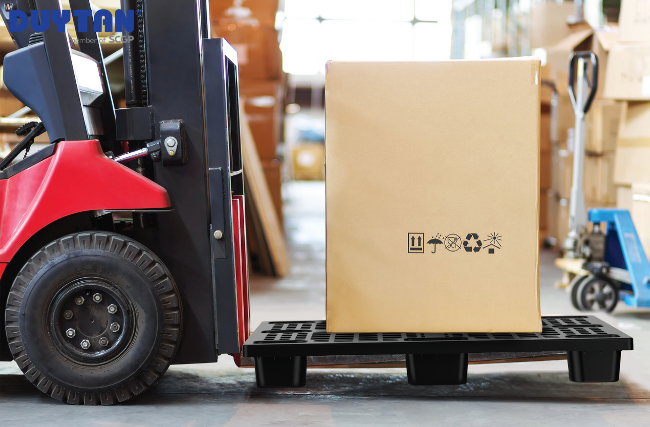 ỨNG DỤNG PALLET NHỰA TRONG ĐỜI SỐNG HÀNG NGÀY