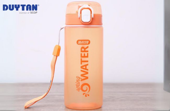 Plastic bottles in Hanoi are of good quality and good price