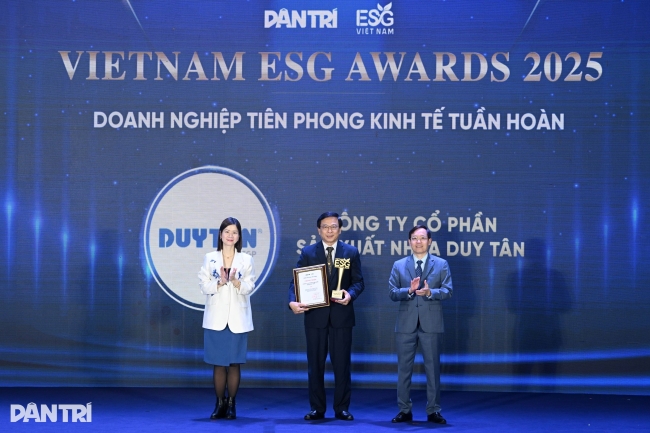 DUY TÂN CÙNG SCG NHẤN MẠNH VAI TRÒ CỦA CÔNG NGHỆ TRONG THÚC ĐẨY ESG TẠI VIỆT NAM