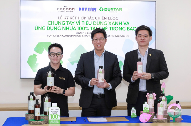 [THÔNG CÁO BÁO CHÍ] DUY TÂN HỢP TÁC COCOON TRIỂN KHAI BAO BÌ MỸ PHẨM TỪ NHỰA 100% TÁI CHẾ
