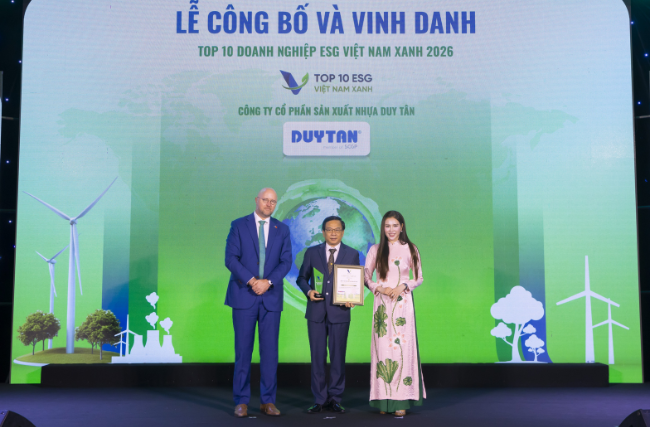 DUY TÂN LẦN ĐẦU VÀO TOP DOANH NGHIỆP ĐỔI MỚI SÁNG TẠO, KHẲNG ĐỊNH VỊ THẾ VỚI 2 GIẢI THƯỞNG ESG