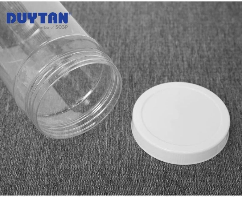White-lid PET jar made from safe, BPA-free material