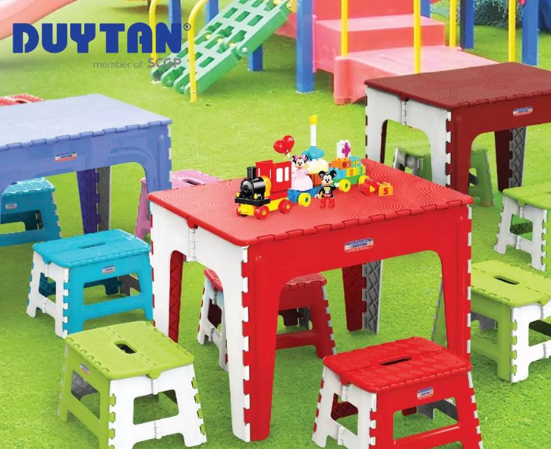 Duy Tan foldable table is versatile for any need Duy Tan foldable table is versatile for any need
