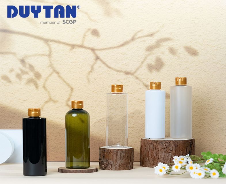 PET plastic jars used in the cosmetics industry