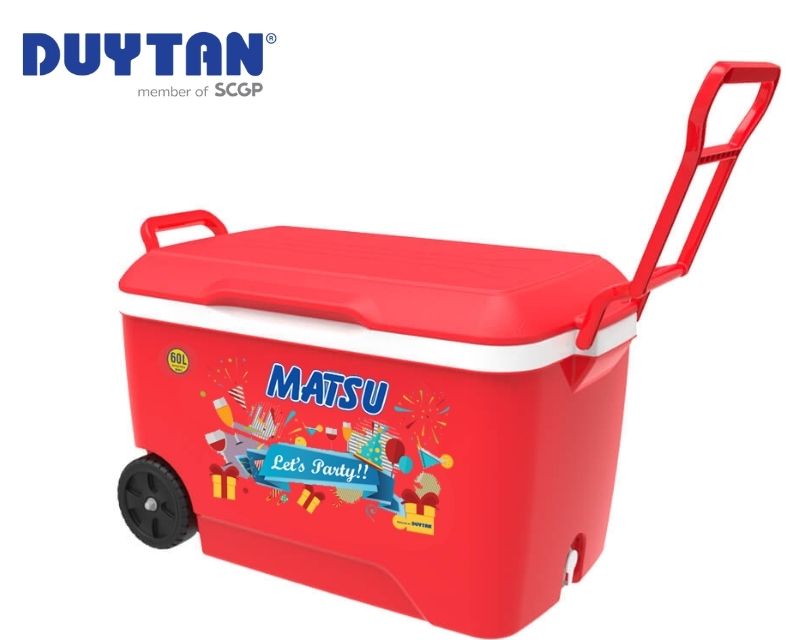 Wheeled Ice Box with Pull Handle